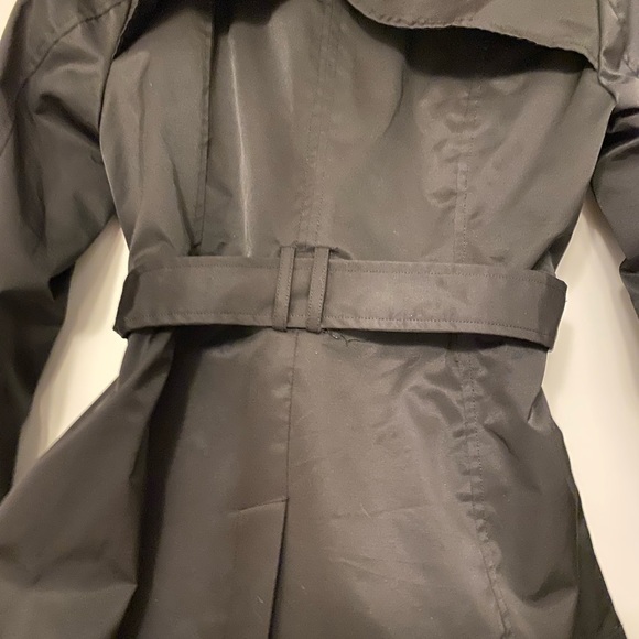 Madden Girl - US M - waist length button up trench - Picture 4 of 4